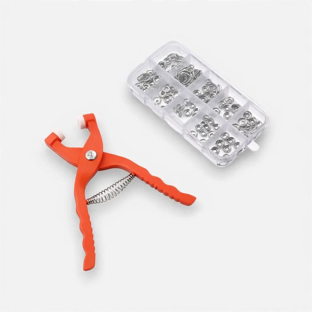 Practical snap fastener plier set for creative projects