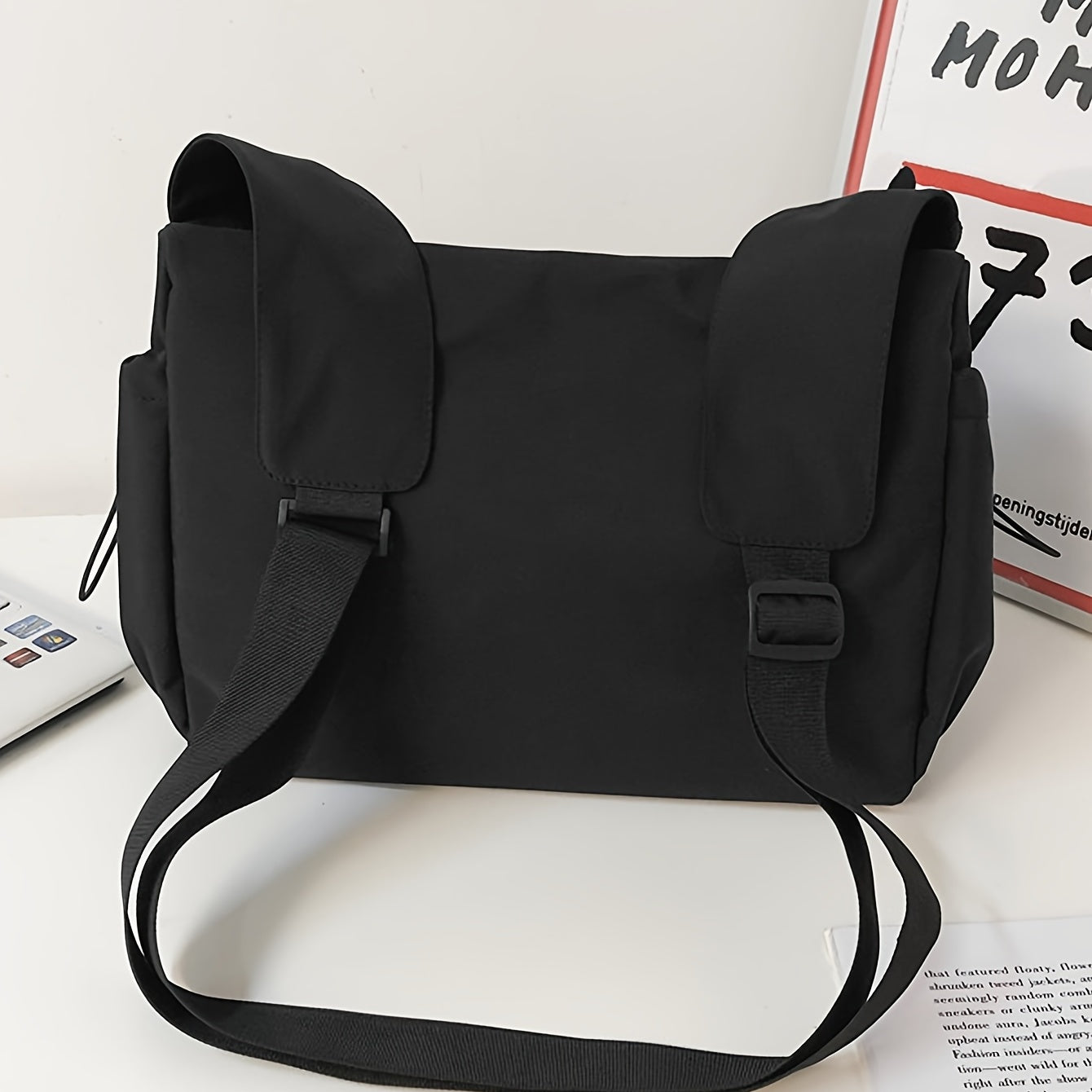 Nylon Shoulder Bag in Black – Urban Messenger Bag with Zipper for Everyday Use