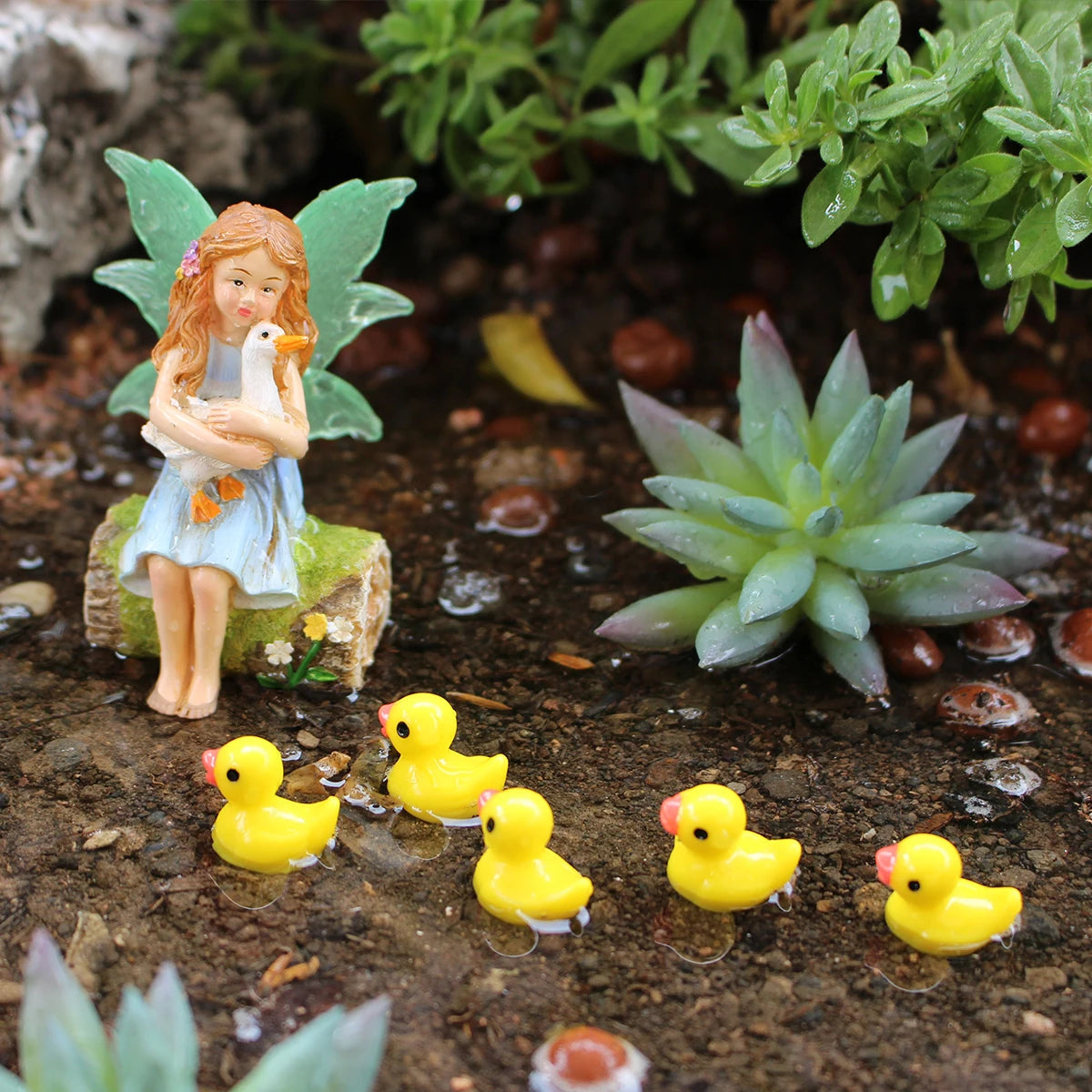 Zauberhafte Miniaturfiguren für Ihren Garten
