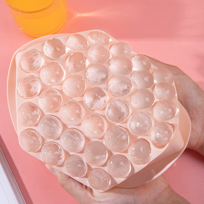 Eiswürfelbereiter für Zuhause – Selbstgemacht
