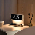 3-in-1 Nachttischlampe mit Ladegerät und Uhr