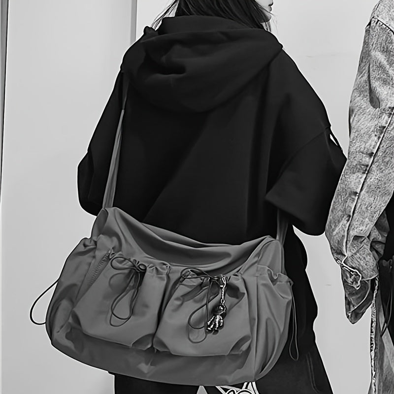 Nylon Shoulder Bag in Black – Urban Messenger Bag with Zipper for Everyday Use