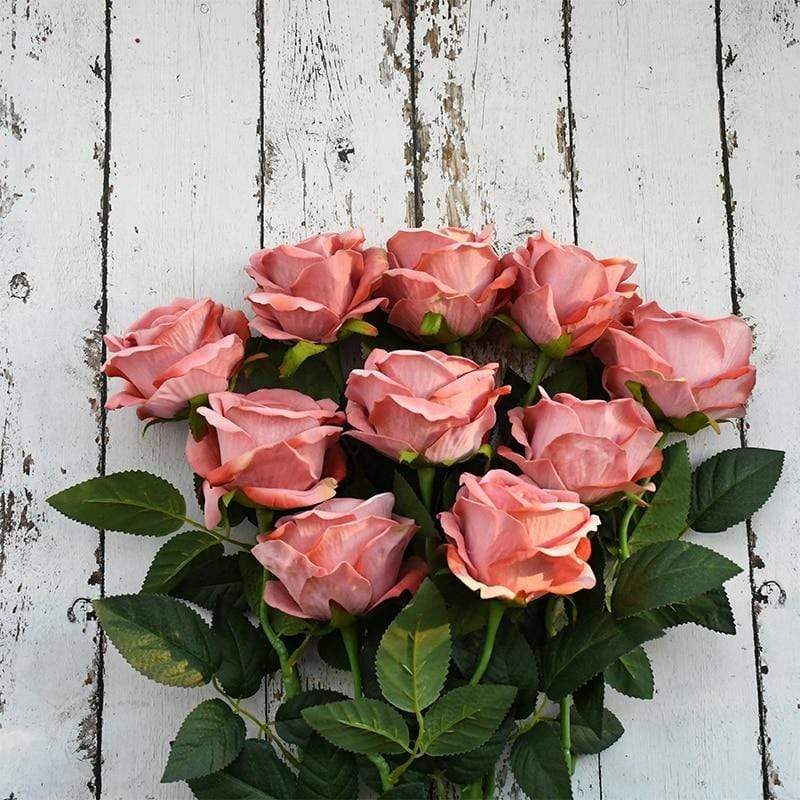 10-piece set of elegant silk roses for any occasion