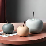 Moderne Apfel-Skulptur | ArtistryHome