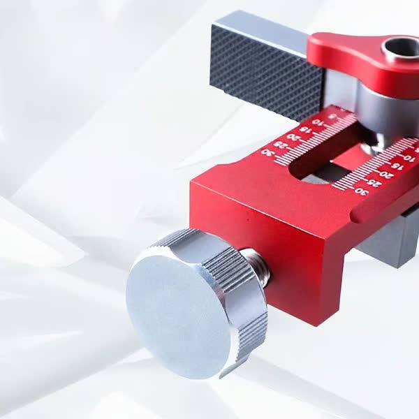 TürMontagePro - Der perfekte Türpositionierer für einfache Installation