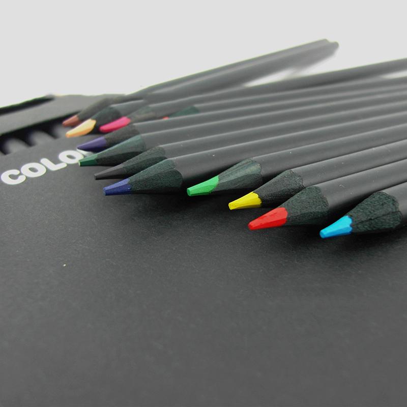 12 Colourful Wooden Colouring Pencils | CreativeProfi