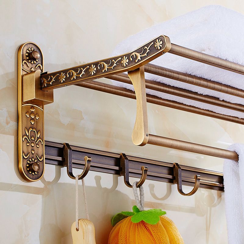 Elegant Metal Bathroom Accessory Set for Stylish Spaces