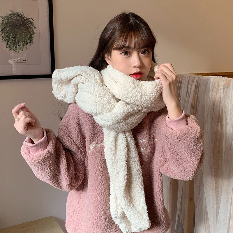 Elegant and warm women's wrap scarf for winter