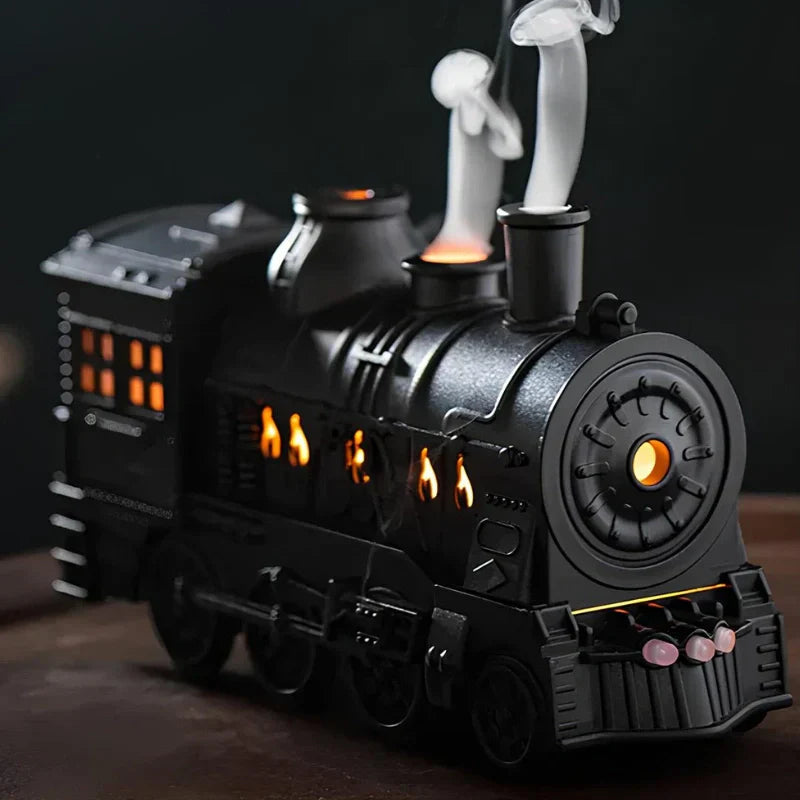 Nostalgic locomotive-design humidifier