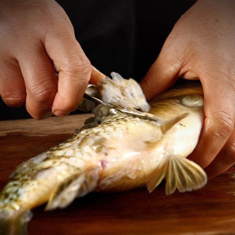 Versatile 5-in-1 Fish and Shrimp Tool | SeafoodPro