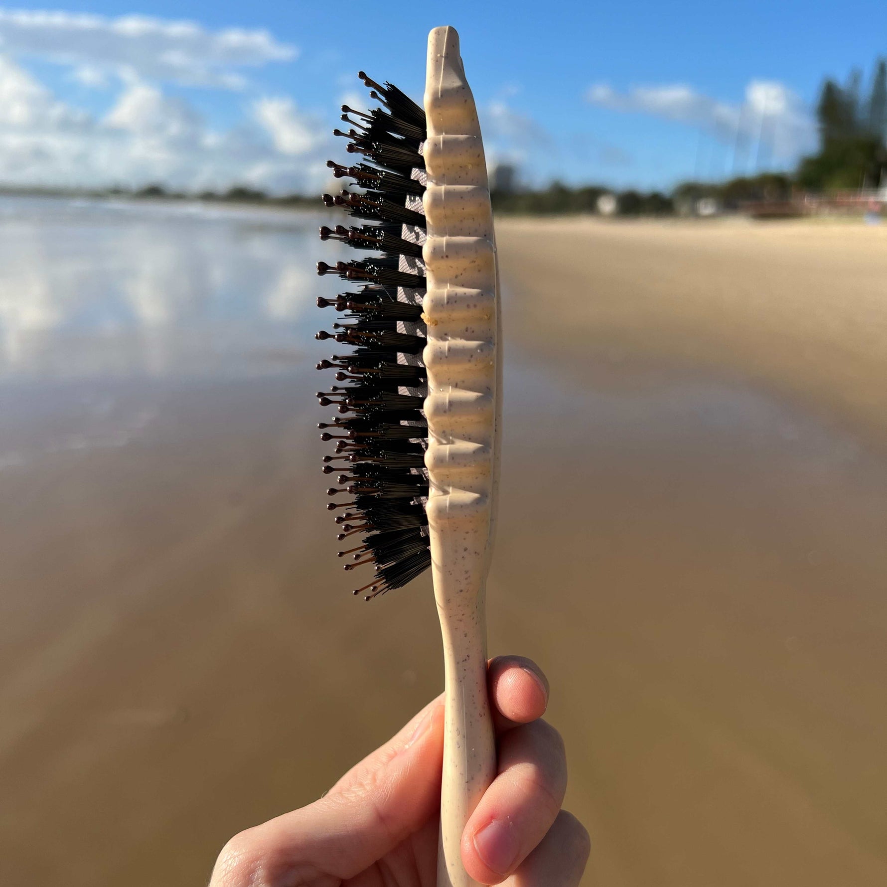 Multifunktionale Haarbürste für perfektes Styling