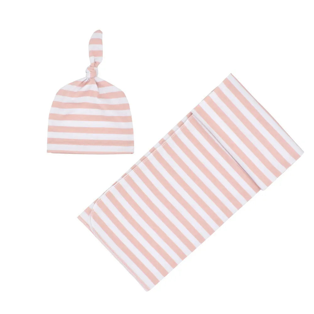 Swaddle and Hat Set – Gentle Swaddling Blanket for Newborns