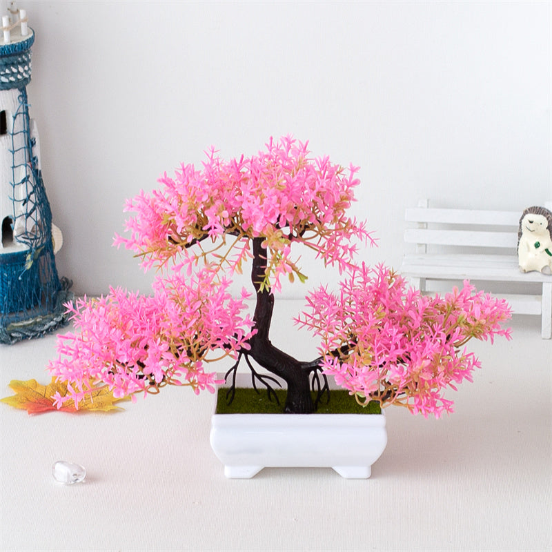 Green Potted Houseplant – Atmospheric Table Decoration for Every Season