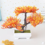 Green Potted Houseplant – Atmospheric Table Decoration for Every Season
