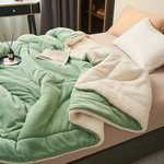 Cozy Blanket - Elegant and cuddly fleece blanket