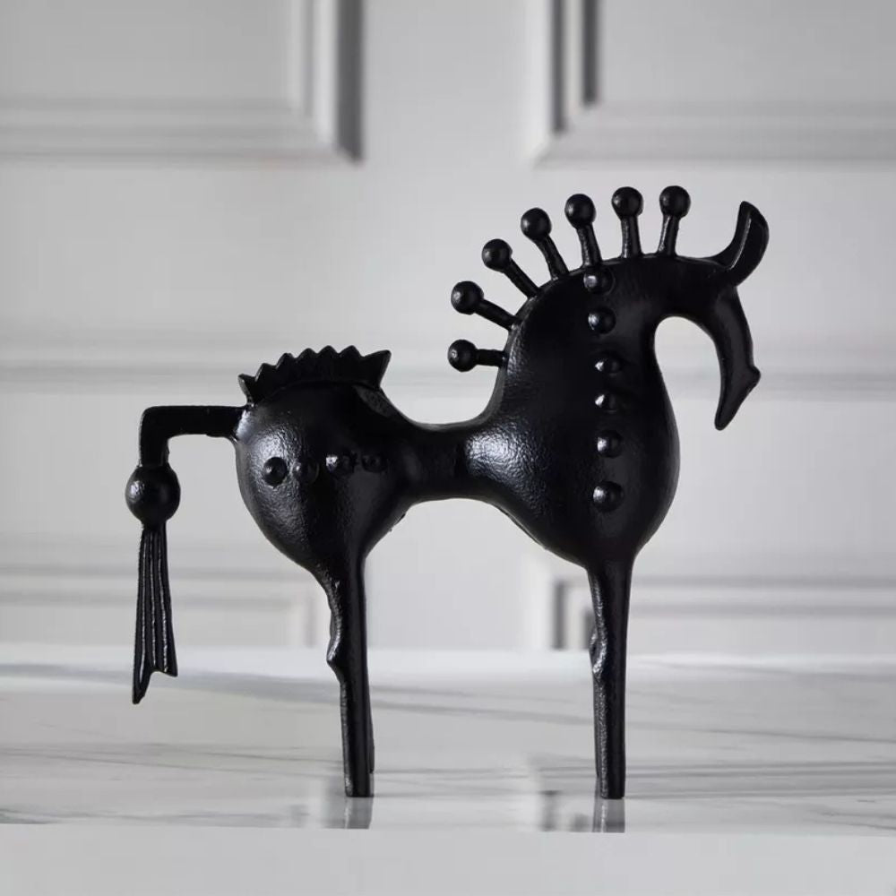 Moderne Metallskulptur eines Pferdes | EquinoxArt