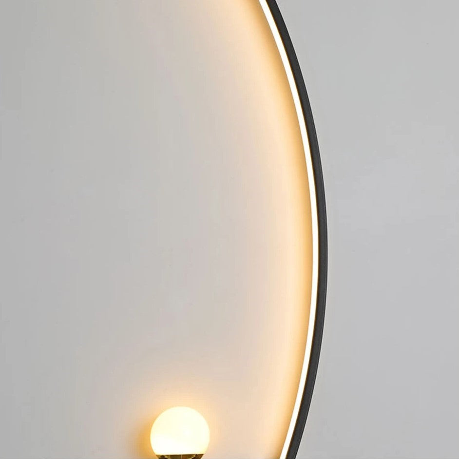 Modern LED wall light with curved design and light modes