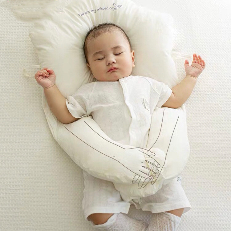 Sleep pillow for infants and newborns – soft and cozy