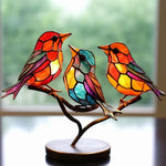 Buntglas Ornamente mit Vögeln auf Ästen