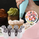 Cake Decorating Piping Set