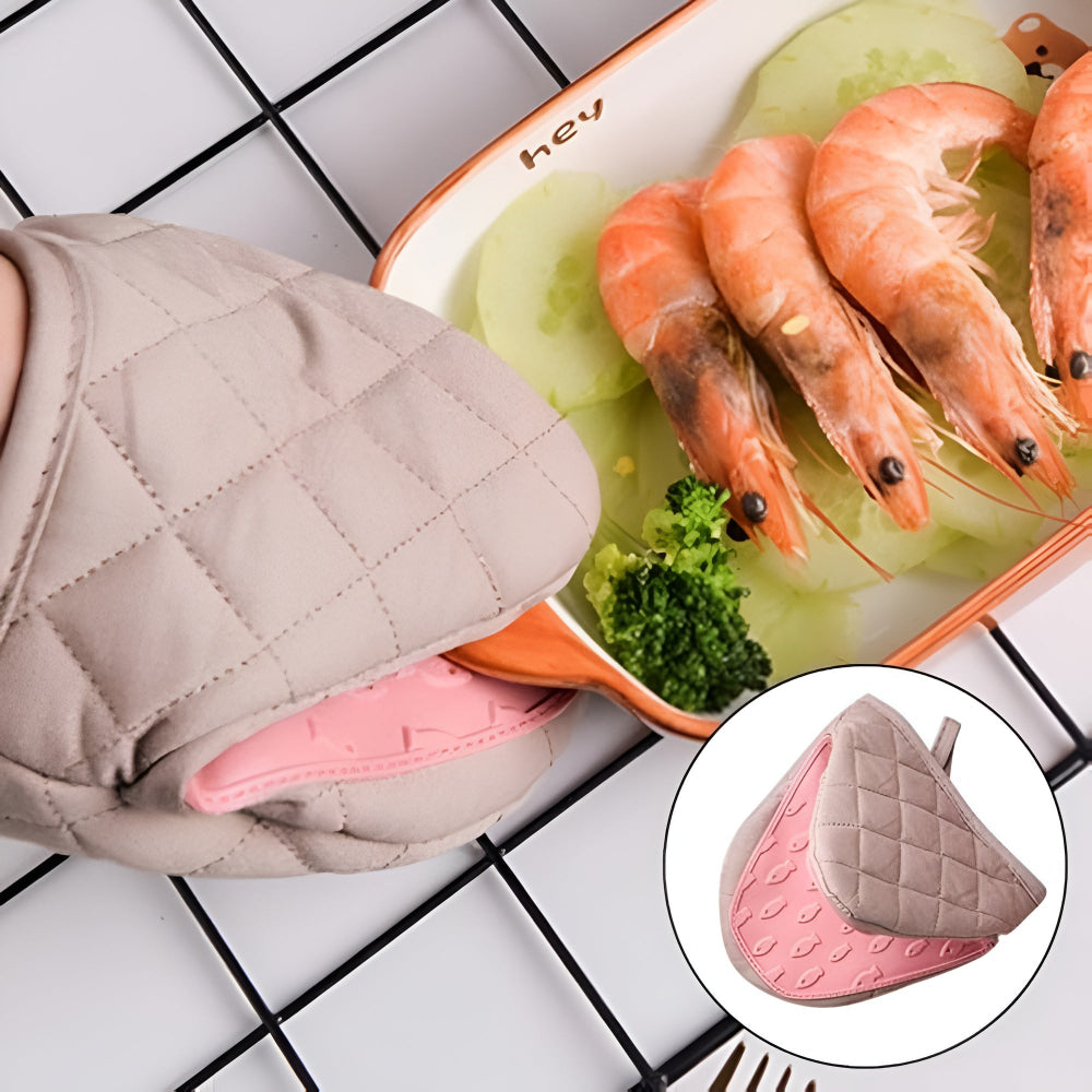 Heat-resistant kitchen gloves with silicone padding