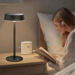 Kabellose Solar-Tischleuchte mit Dimmer und 3 Lichtfarben