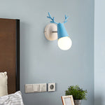 Elegant Nordic-design wall lamp for your bedroom