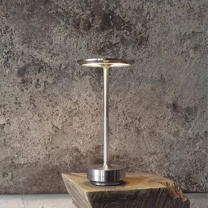 Elegante Verstellbare LED Tischlampe – Touch-Dimmer für Wohnräume