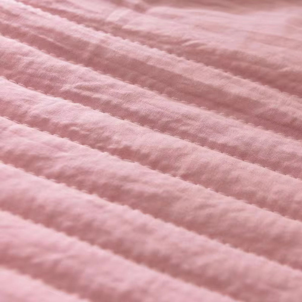 Lightweight Cooling Blanket for Hot Sleepers – Soft & Breathable