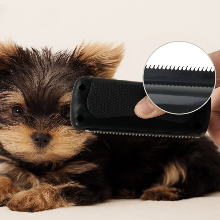 Grooming Brush with Metal Teeth – Effortless Care for Your Pet