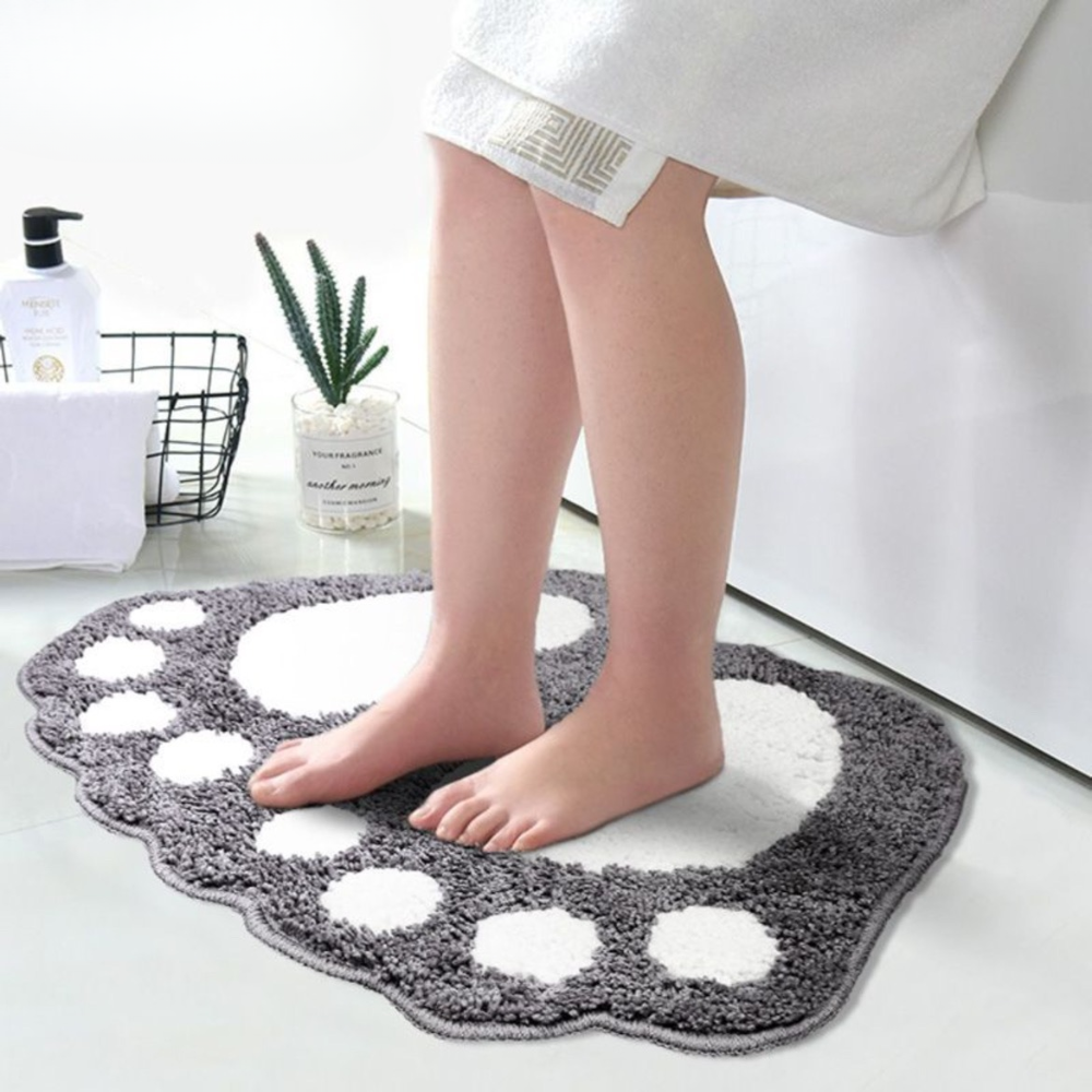 Comfortable and Non-Slip Bath Mat – Ultra-Fine Microfiber for Your Bathroom