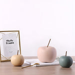 Moderne Apfel-Skulptur | ArtistryHome