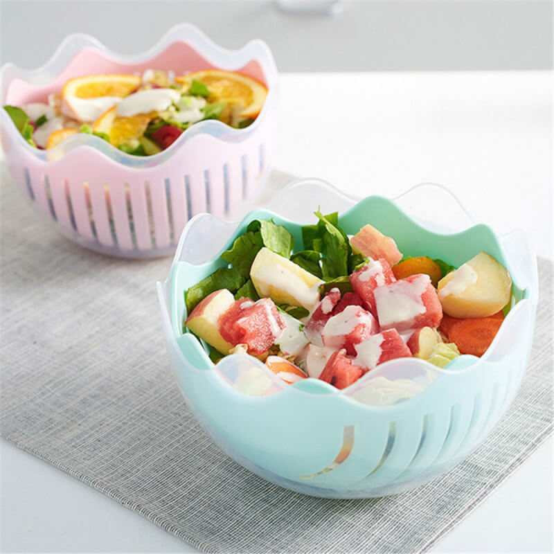 Multifunctional Salad Bowl with Cutting Aid