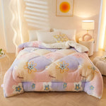 Schlafkomfort Decke Blütenzauber | Weich & Pflegeleicht | Elegantes Design