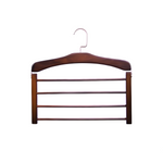 Elegante Holzkleiderbügel – Stilvolle Ordnung für Ihren Kleiderschrank