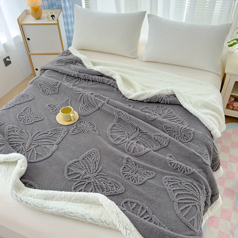 Wohlfühl-Decke aus Fleece mit feinem Schmetterlingsmotiv – Weich, Warm & in Verschiedenen Größen und Farben Erhältlich