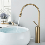 ElegantGold - Mischbatterie für Waschbecken mit goldener Oberfläche