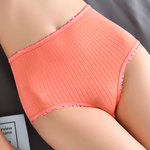 High-waisted, leak-proof underwear – Sustainable solution