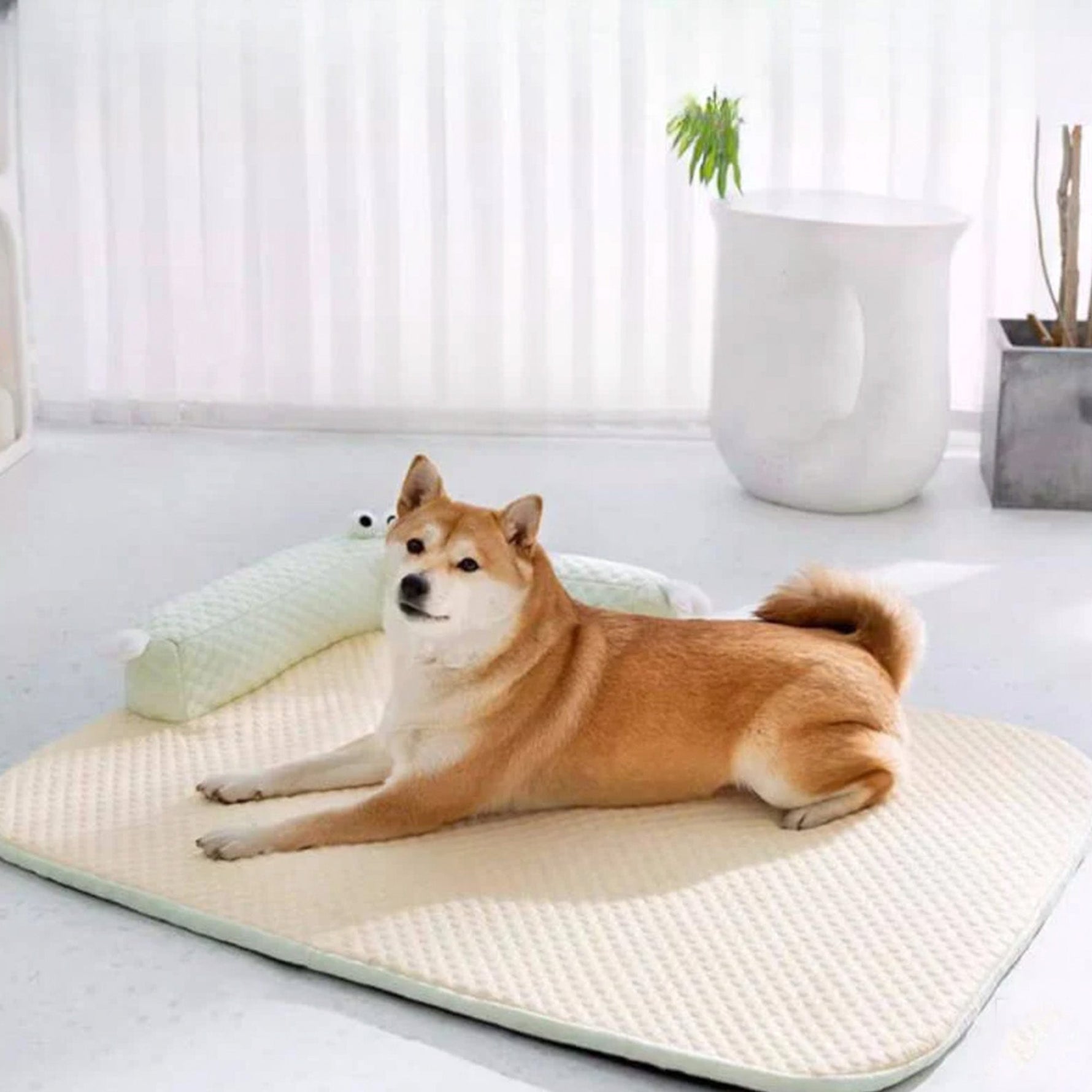 Breathable Cooling Pet Bed with Neck Support, Washable