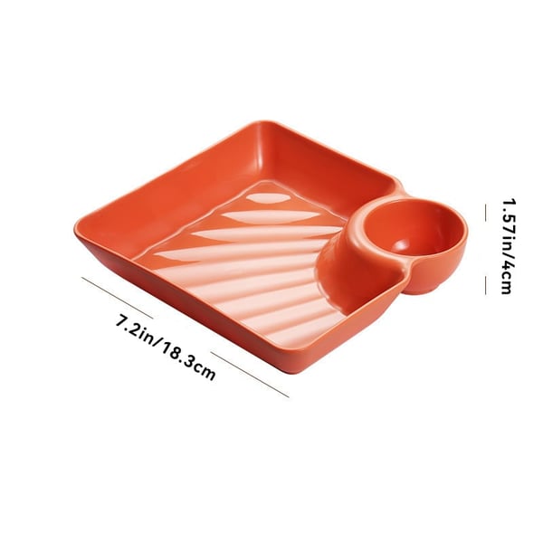Practical serving platter with integrated dip section