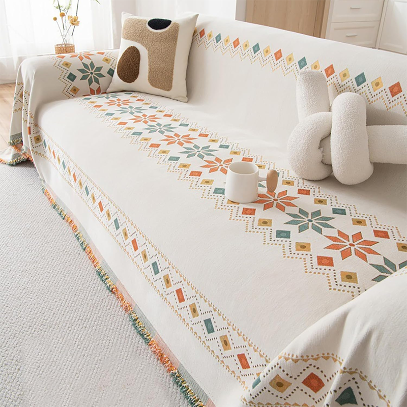 Reversible Sofa Throw with Fringes – Stylish and Cozy