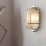 Elegante Außenwandleuchte im Retro-Industrie-Stil – Oval oder Rund