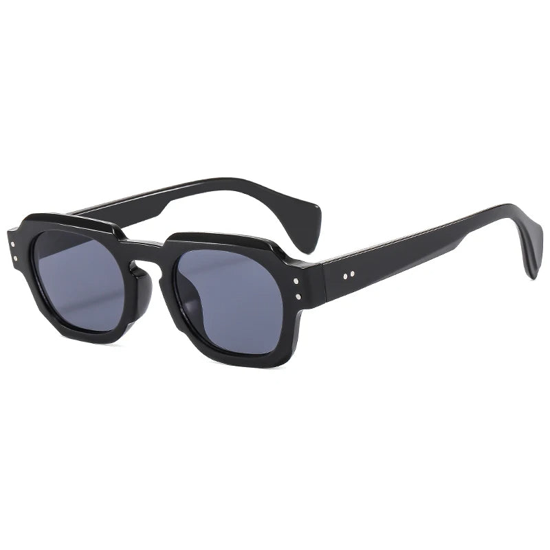 Stylische Sonnenbrille im Retro-Look mit UV400 Schutz – 6 Farben