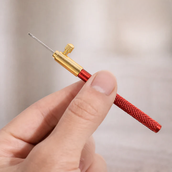 Practical Set for Tambour Embroidery Needles with Interchangeable Needles