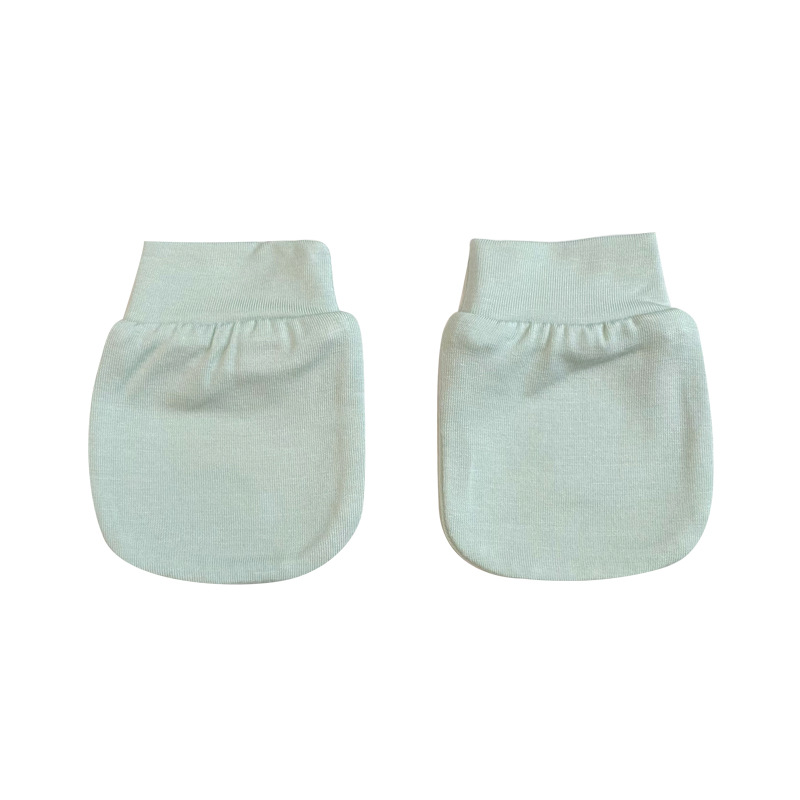 Set of Baby Mittens – Comfortable and Gentle Newborn Mittens