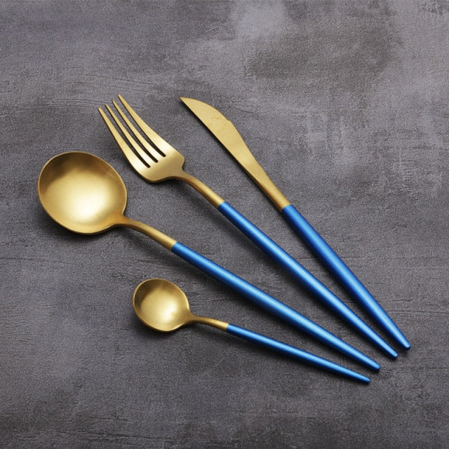 Elegantes 4-teiliges Besteckset für stilvolle Anlässe