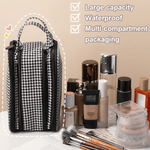 Cosmetic bag with practical compartment division – High capacity