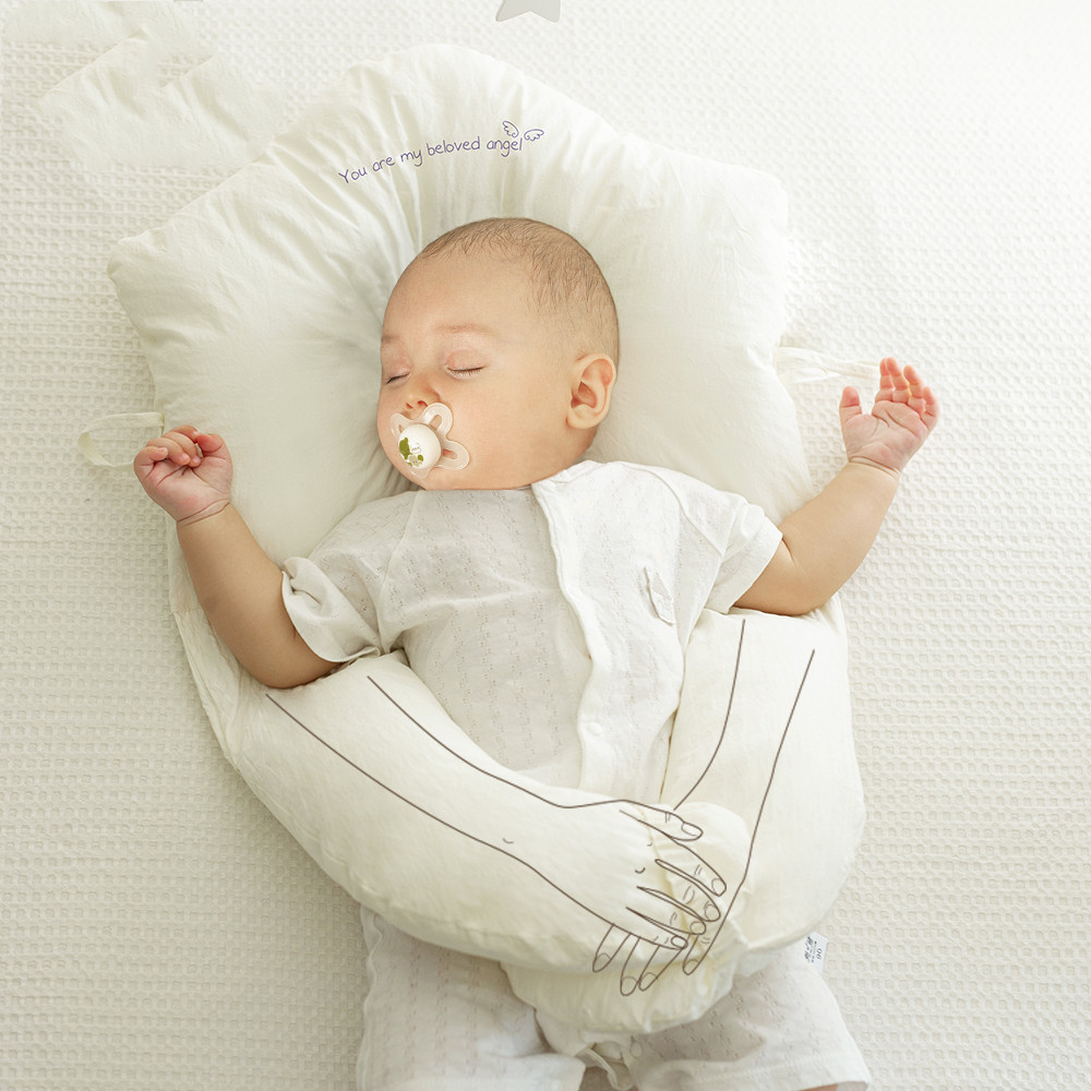 Sleep pillow for infants and newborns – soft and cozy