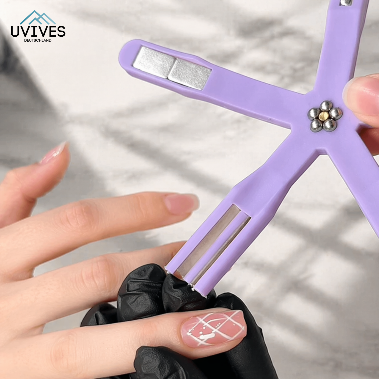 Magnetische Nagelzauberei – Perfekte Designs im Handumdrehen