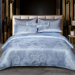 Luxuriöse Satin Bettdecke – Stil und Komfort für Ihr Schlafzimmer